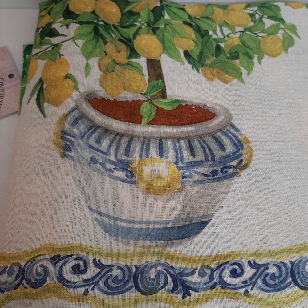 Tessitura Toscana Telerie Firenze 63" x 90" Italian Linen Tablecloth - Picture 10 of 16